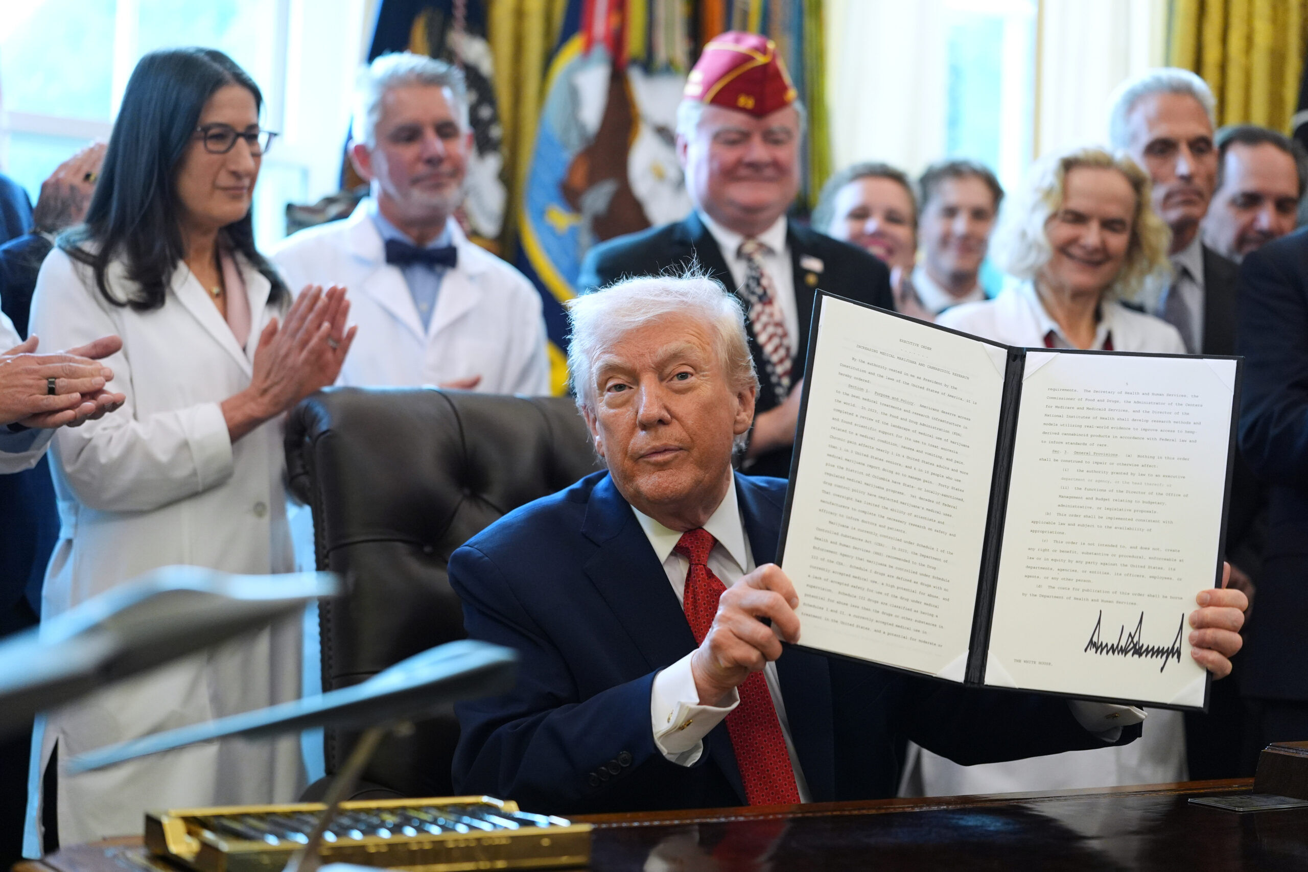 President Trump signs Executive Order on Marijuana 12/18/2025
