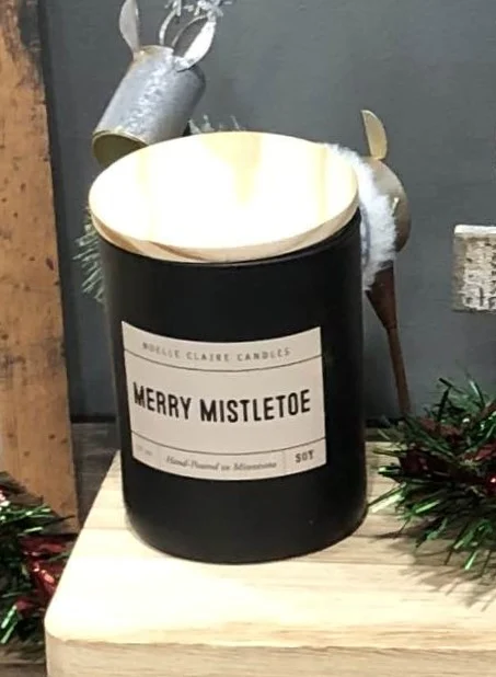 Noelle Claire – Merry Mistletoe candle product image