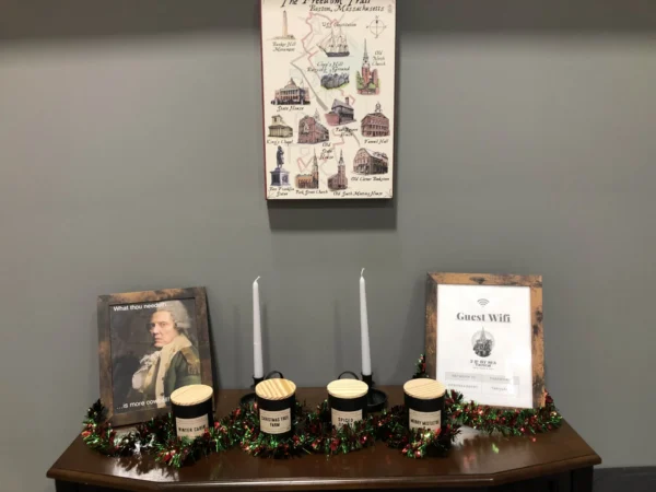 Noelle Claire candle gallery image