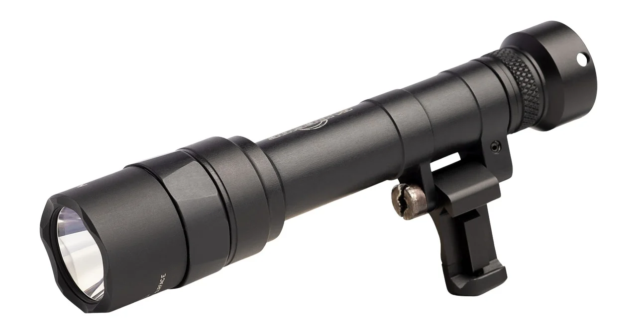 SUREFIRE M640 SCOUT SWVL LGHT BLK 700LM