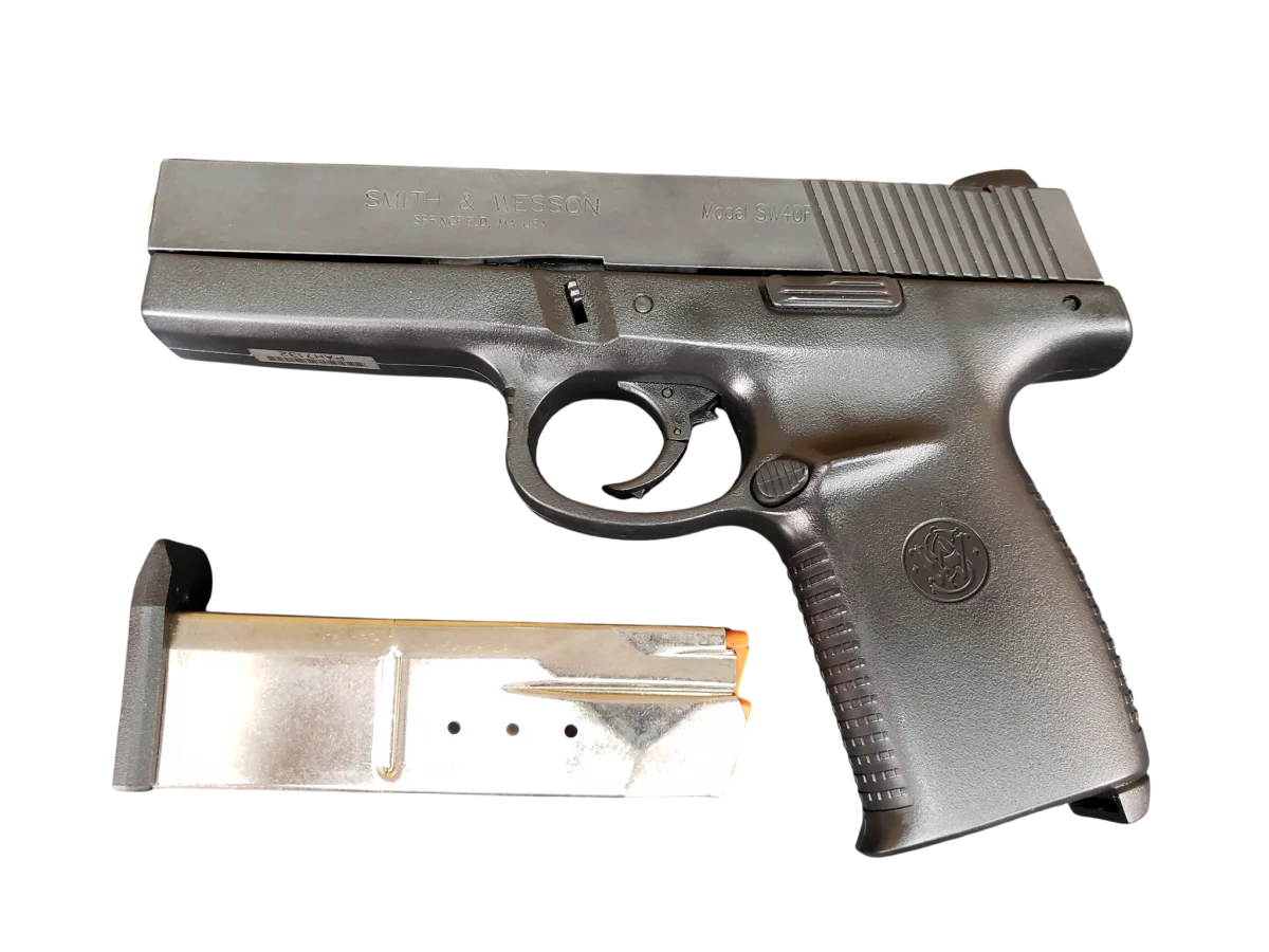 Smith & Wesson SW40F Left