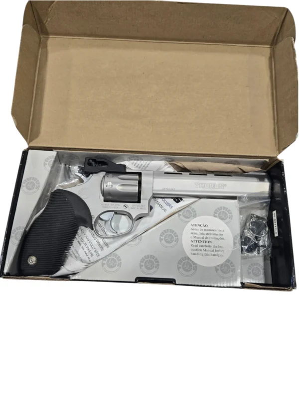 Taurus Tracker .22lr Box